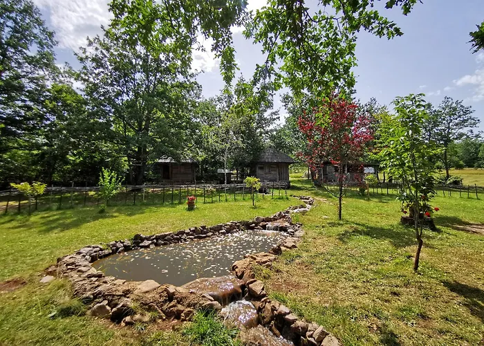 Etno Selo Dodig Chata