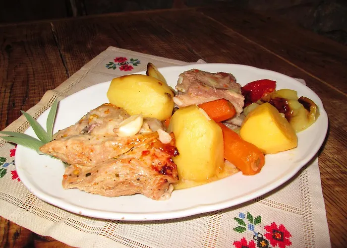 Etno Selo Dodig Chata *